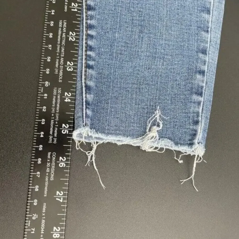 Pacsun Womens Jeans Size 26 Denim Blue Casual Raw Hem Distressed Ankle Legging - Picture 6 of 16